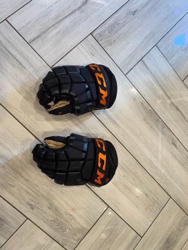 CCM 14" Pro Stock HG55 Gloves