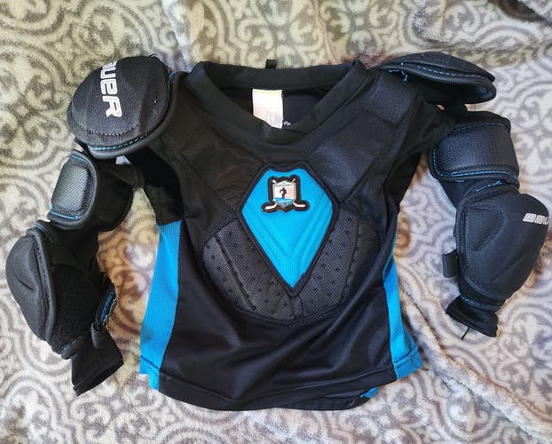 Youth Used Medium Bauer Prodigy Shoulder Pads