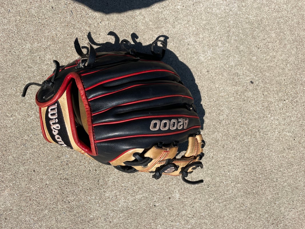 Infield 11.25" DP15 A2000 Baseball Glove