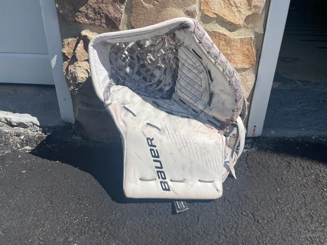 Bauer ultrasonic glove senior