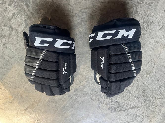 Used CCM 4R Lite Gloves 9"