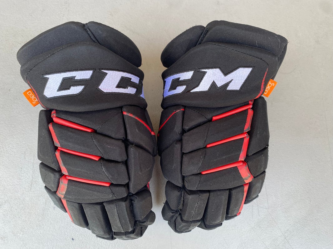 CCM JetSpeed FT1 Pro Stock Hockey Gloves 14" Blackhawks 4368