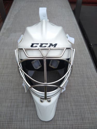 Small Senior Used CCM 9000 Goalie Mask