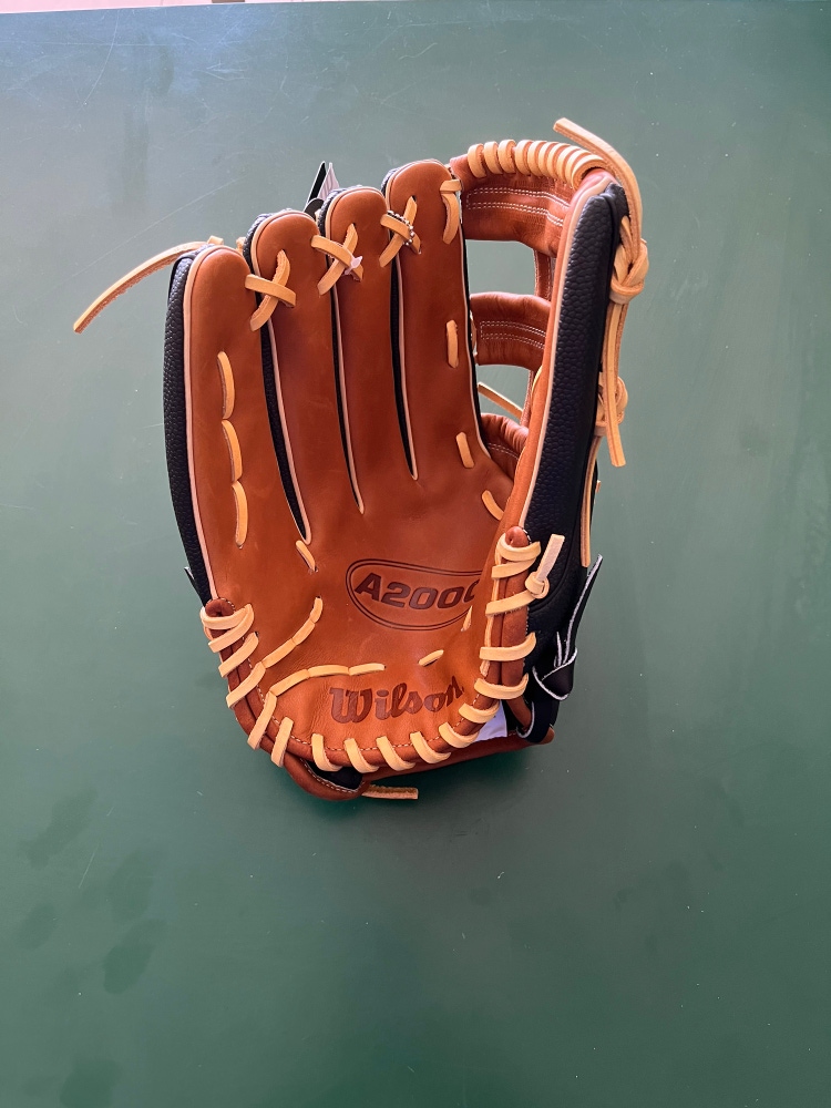 New Wilson A2000 Pro Stock Super Skin Left Hand Throw 12.75” Baseball Glove