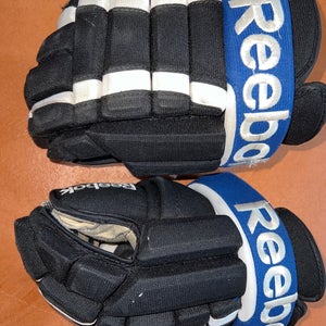 Pre-owned Gloves In Blue