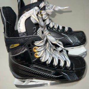 Used Bauer Regular Width Size 10.5 Supreme 160 Hockey Skates