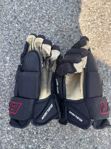 Used Bauer 15" Gloves