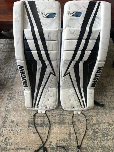 26" Vaughn  Velocity V9 Goalie Leg Pads