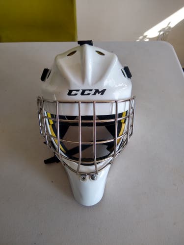 Senior Used CCM Axis 1.5 Goalie Mask