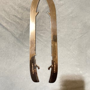 Used Bauer 280 mm TUUK Lightspeed Pulse TI Edge And Holder