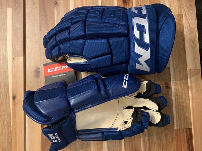 Priced To Sell!! New CCM HGCL Pro Stock Crazy Light Gloves 15”