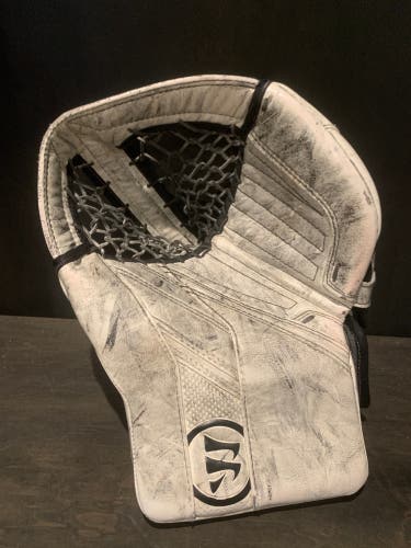 Warrior Ritual G5 Goalie Glove