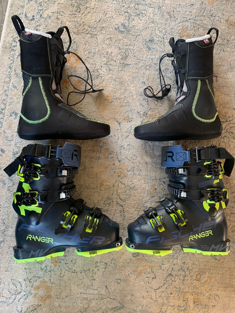 Women's Powder Medium Flex Ranger Ski Boots