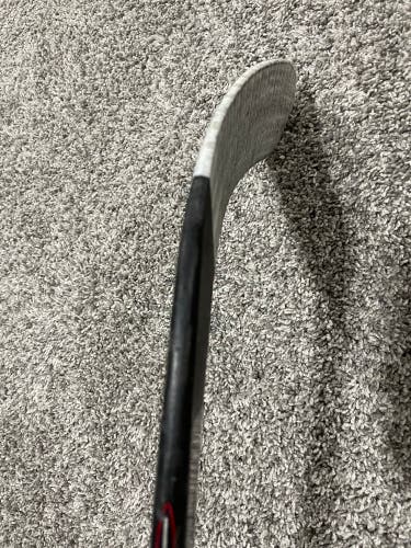 Used Right Handed P92  Vapor 1X Lite Hockey Stick