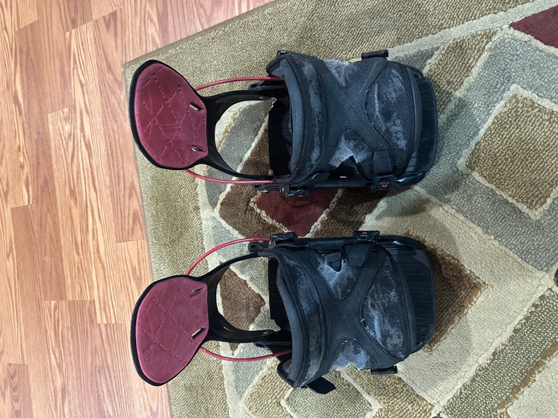 Used Flow Snowboard Bindings