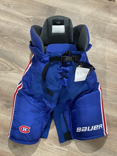Montreal Canadiens Senior Large Bauer Pro Stock Nexus Hockey Pants And Cole Caufield Gloves
