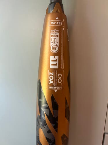 Used USSSA Certified 2023 DeMarini Composite Zoa Bat (-11) 16 oz 27"