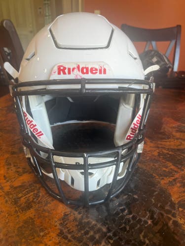 Medium Riddell SpeedFlex Helmet