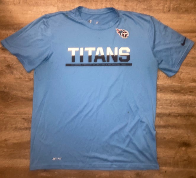 Nike Logo Essential (NFL Tennessee Titans) Men's T-Shirt.