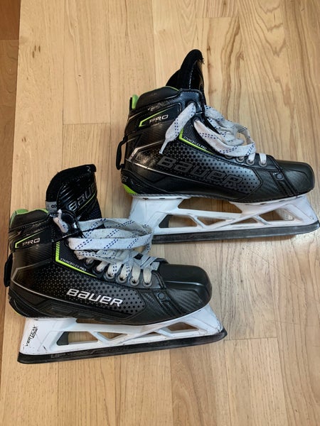 Senior Bauer Regular Width Size 8 Pro Hockey Goalie Skates