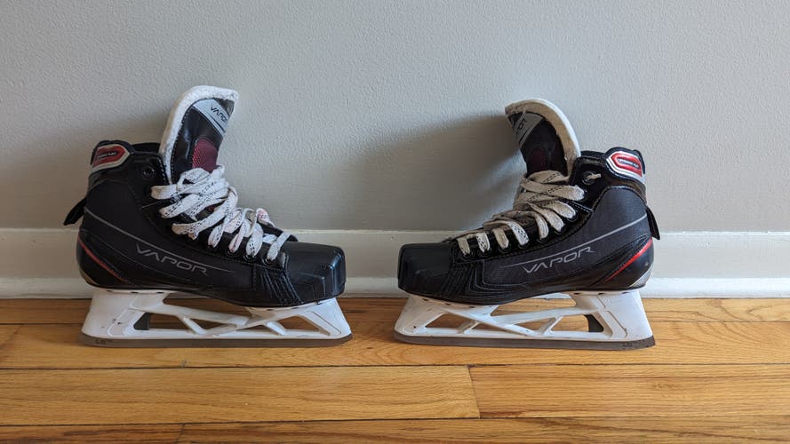 Senior Used Bauer Vapor X700 Hockey Goalie Skates Regular Width Size 8
