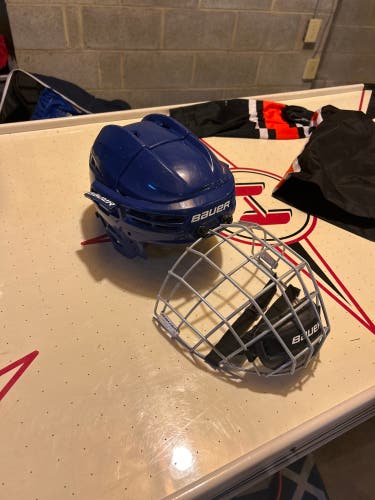Used  Bauer Prodigy Helmet