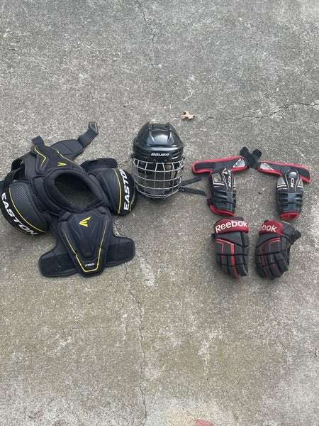 TronX Junior Youth Hockey Equipment Kit Ice Hockey Protective Gear Hockey Protective Equipment & Bag Starter Kit (Junior), Black