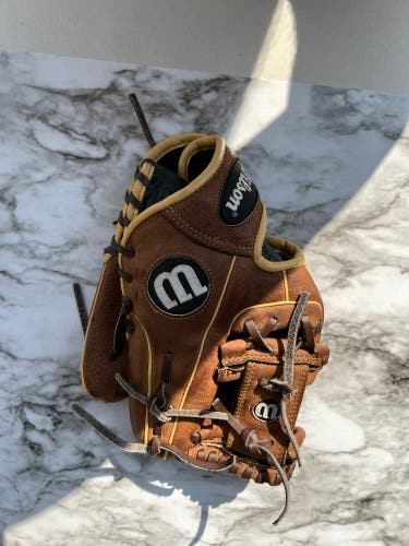 Wilson A450 Baseball Glove