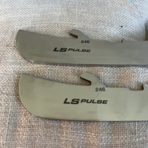 New Bauer 246 mm LS PULSE