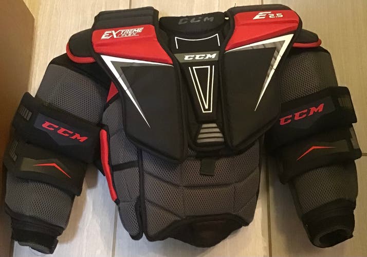 Used Large/Extra Large CCM Extreme Flex E2.5 Goalie Chest Protector