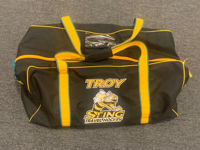 Hockey Bag - Like New Used 4ORTE Bag