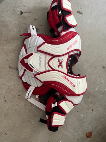 Used Medium Bauer  Goalie Chest Protector