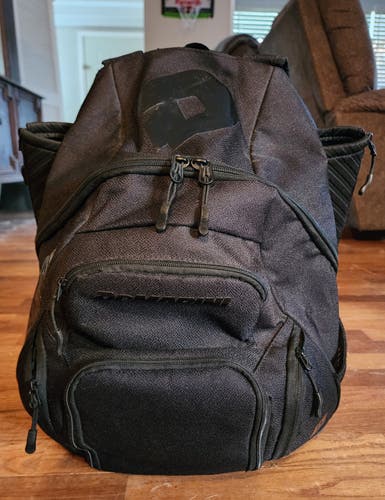 DeMarini Voodoo OG Bat Pack