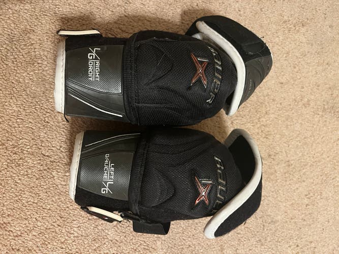 Used Large Bauer  Vapor 1X Elbow Pads