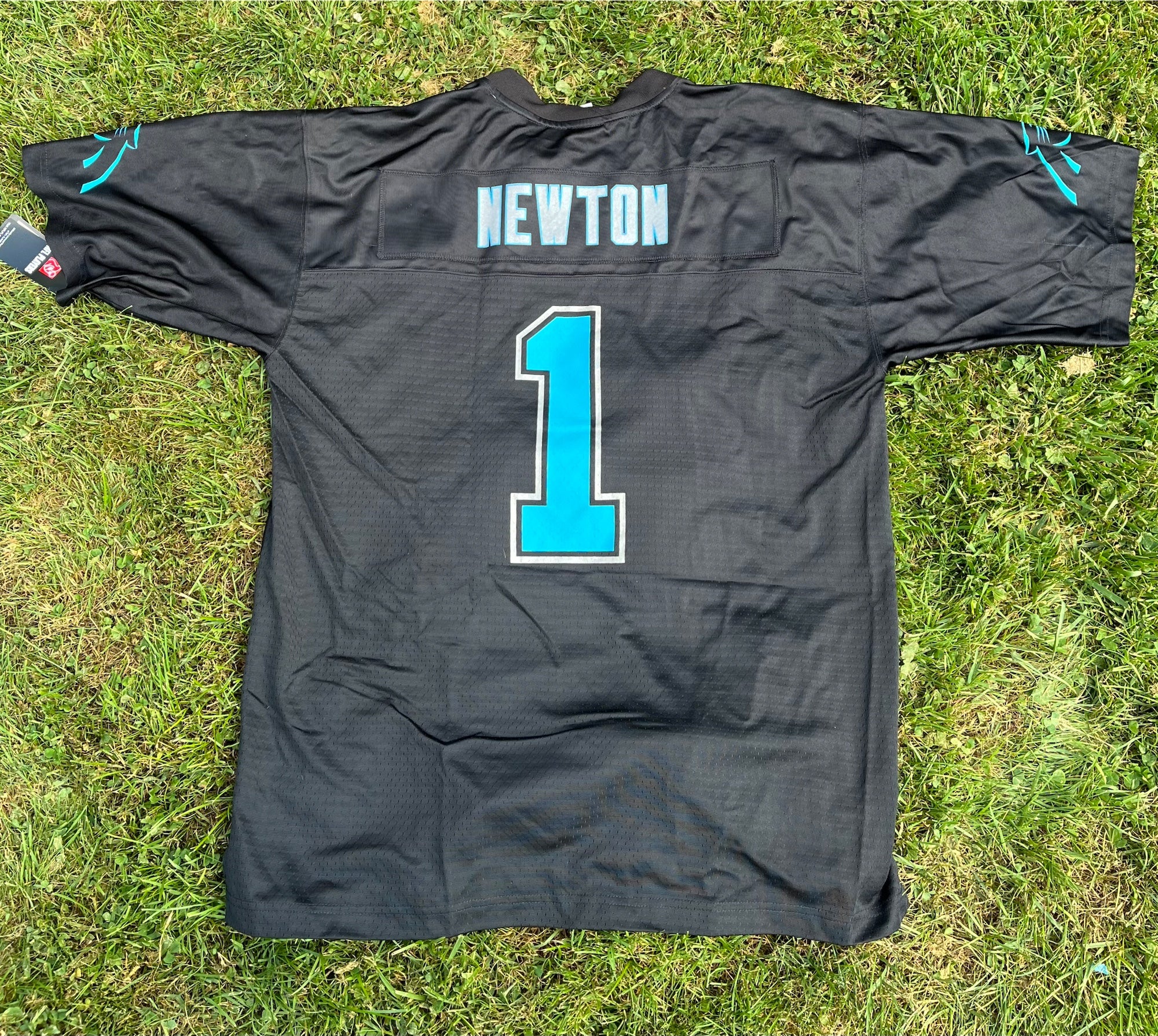 Nike Men's Carolina Panthers Luke Kuechly #59 Black Game Jersey