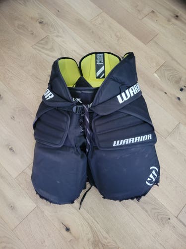 Senior Used Small Warrior Ritual X Hockey Goalie Pants