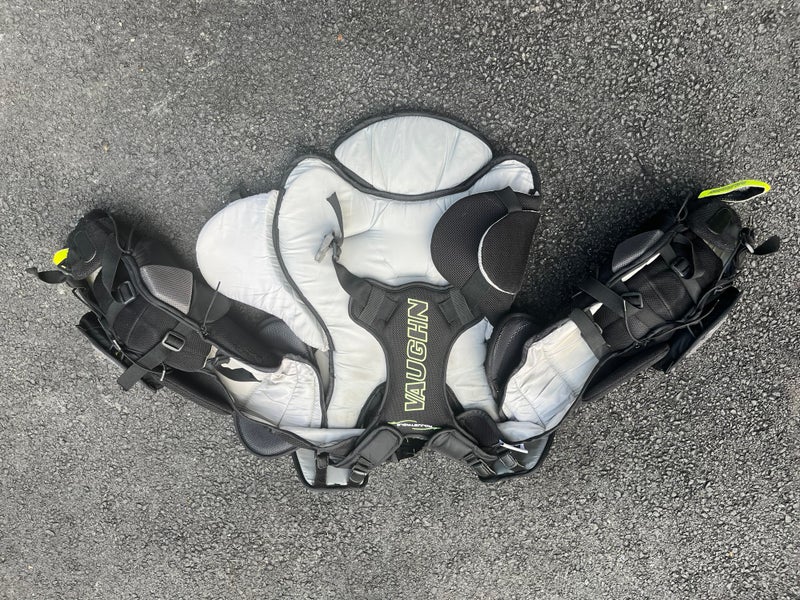 Senior Small Vaughn VE8 Chest Protector