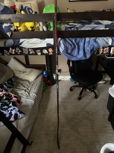 New Right Handed P92 Pro Stock Nexus Geo Hockey Stick