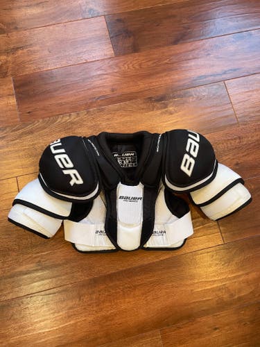 Bauer Pro Series Shoulder Pads