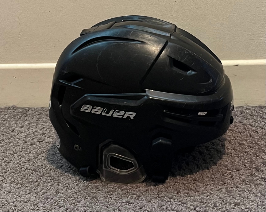 Used Bauer Re-AKT Size XS Hockey Helmet (Check Description)