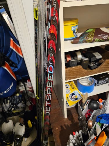 Used Senior CCM Right Handed JetSpeed FT5 Pro Hockey Stick P90 Pro Stock
