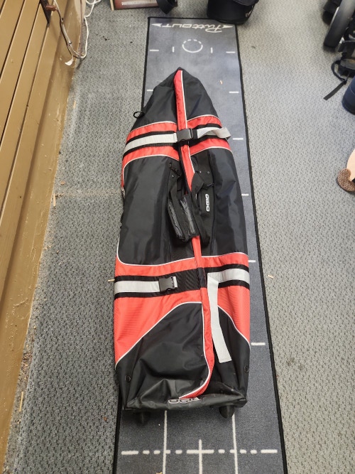 Ogio Used Red Travel Cover bag