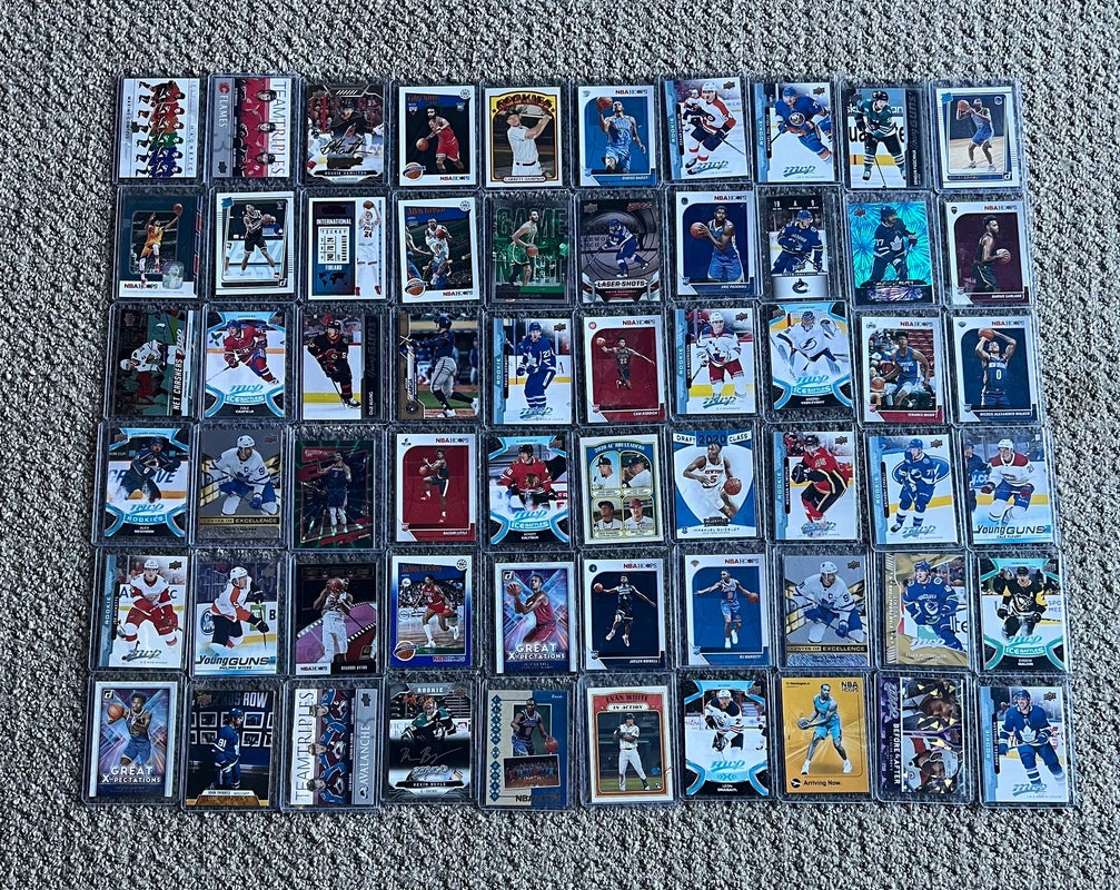 Lot Of 100 Sports Trading Cards Accepting Offers (Check Description)
