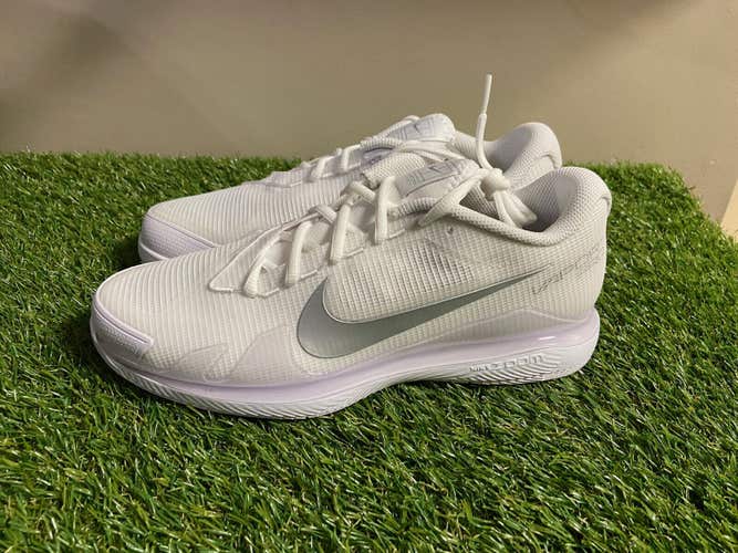 *SOLD* Nike Court Air Zoom Vapor Pro Tennis Shoes White CZ0222-108 Women 7.5 NEW
