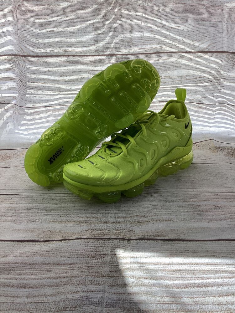 vapormax plus size 10