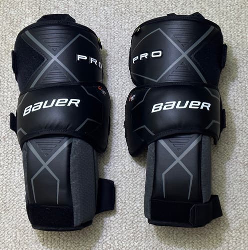 Bauer Pro Goalie knee guards (Senior Size)