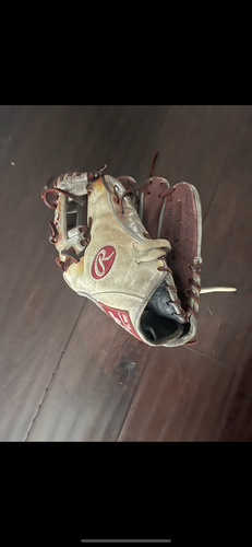 Used Rawlings Right Hand Throw Infield Heart of the Hide Baseball Glove 11.5"