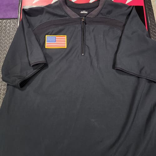 Under Armour Cage jacket SZ XL