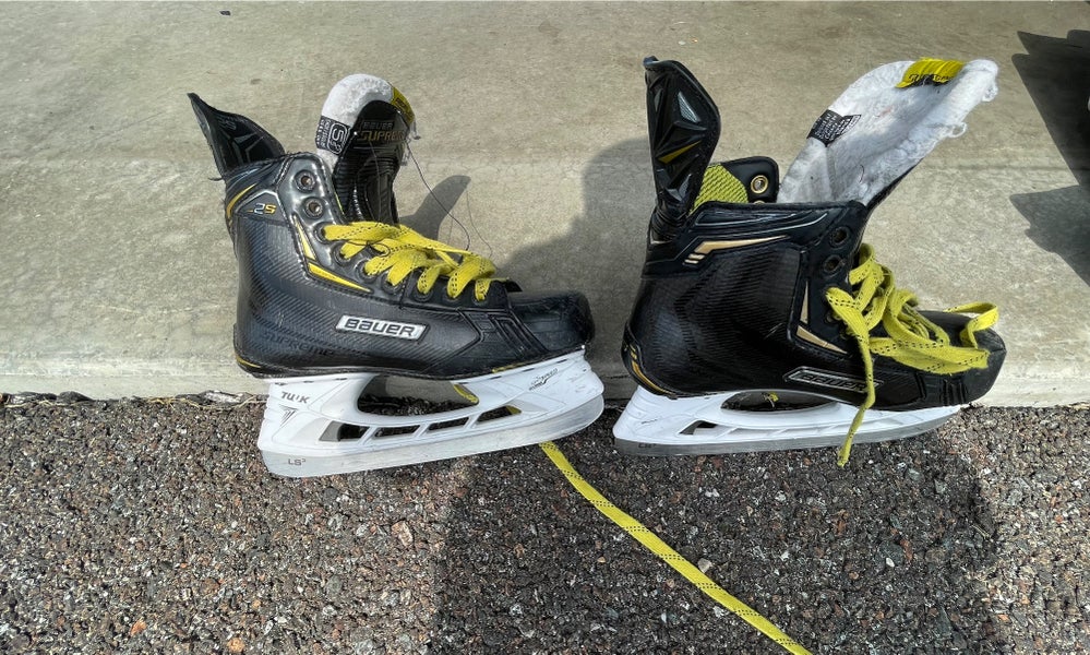 Used Bauer Size 5 Supreme 2S Hockey Skates