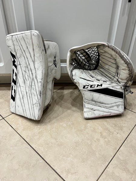 CCM Pro Stock Extreme Flex III Pro Glove & 3.9 Blocker